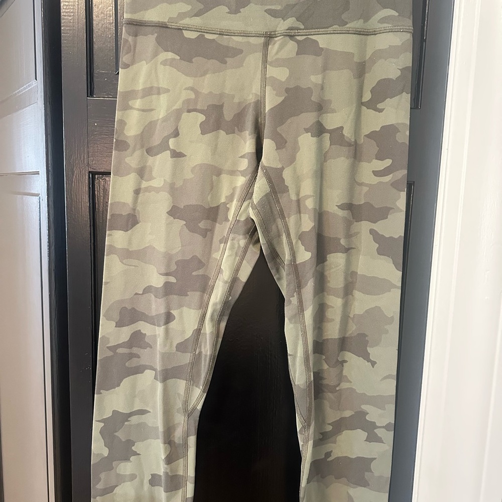 Lululemon Athletica Green Camouflage Leggings